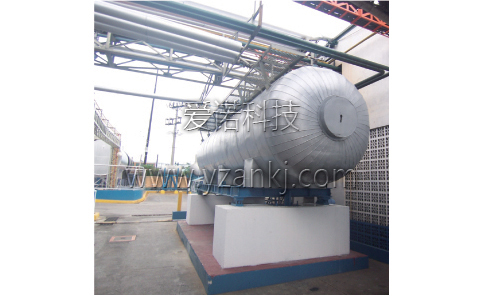 帶稱(chēng)重發(fā)泡保溫儲(chǔ)罐